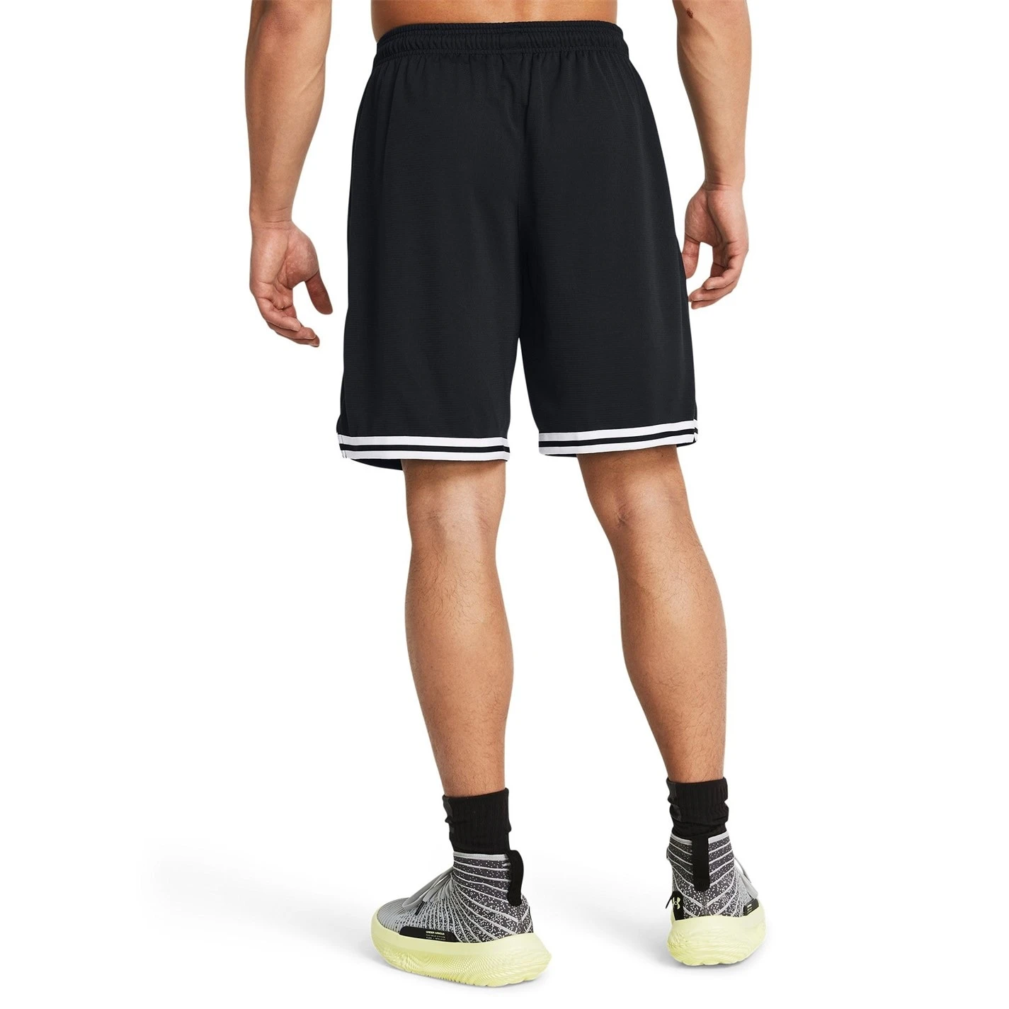 Under Armour Armour UA Perimeter 10 Shorts - Image 4