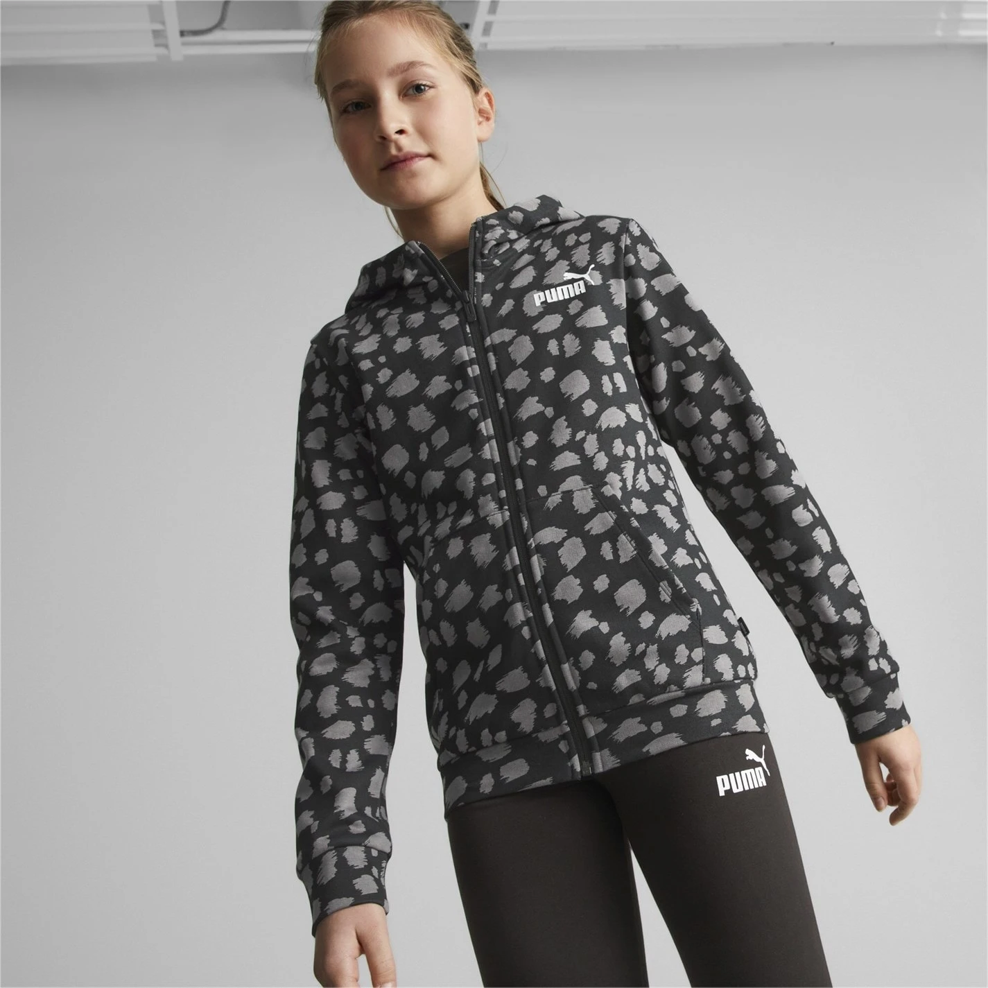 Puma ANIMAL AOP Full-Zip Hoodie TR G - Image 2
