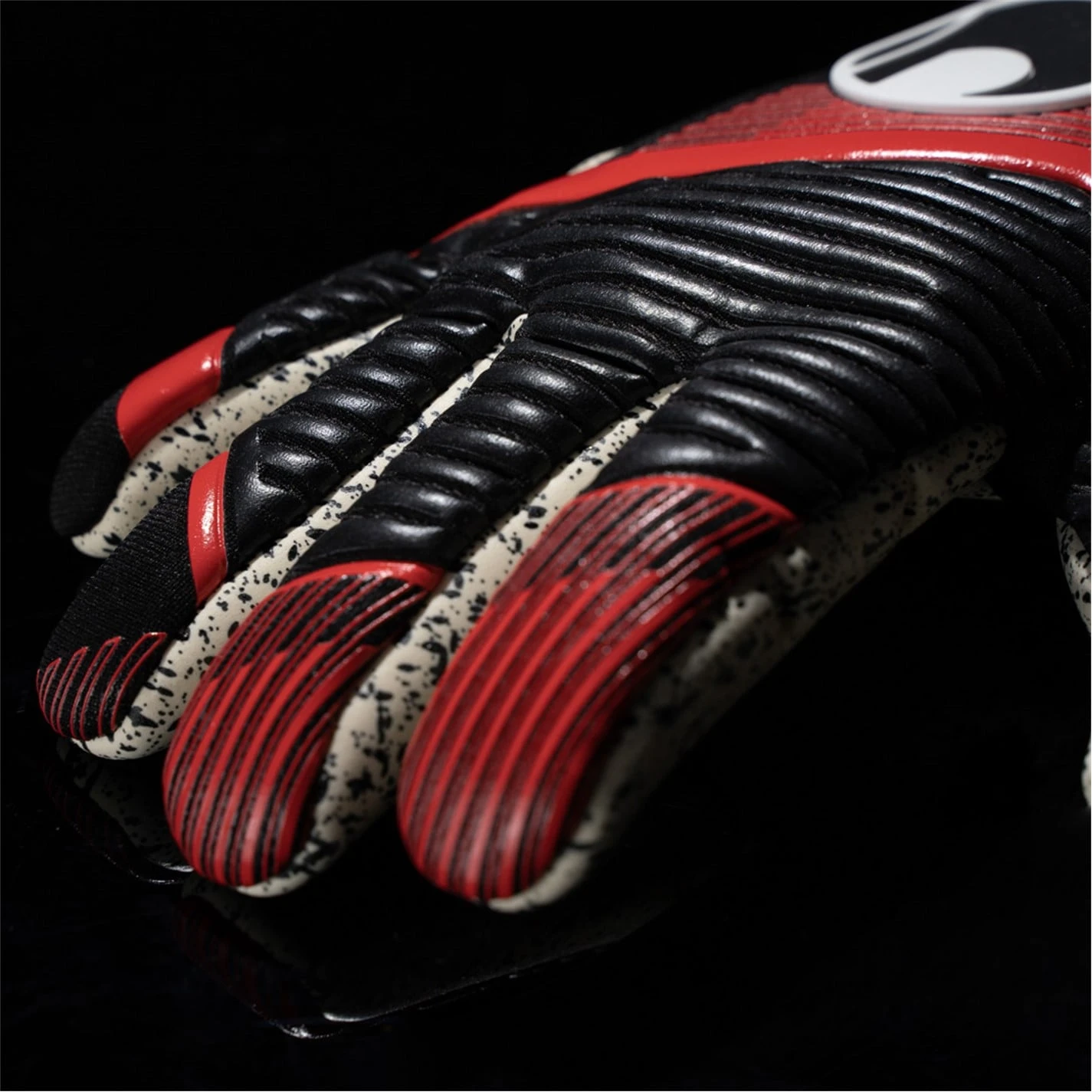 UHLSPORT Powerline Supergrip+ Finger Surround - Image 4